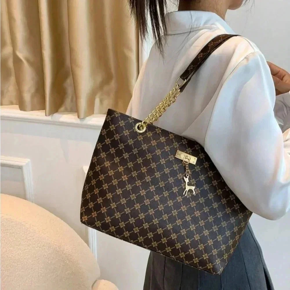 ⚠️Clearance Brown Patterned Large Tote Shoulder Bag Gold Pendant - Picture 6 of 11